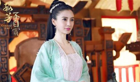 嘉诺撒圣心商学书院校花Angelababy