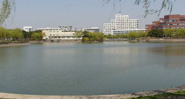 上海交通大学有几个校区及校区地址 哪个校区最好